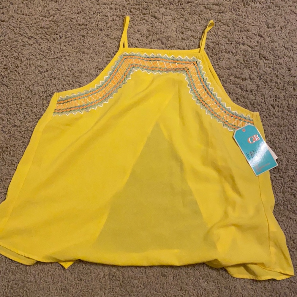 Back out tank top